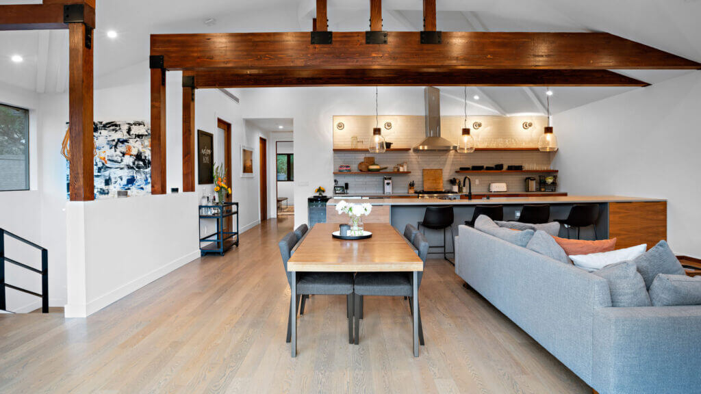 Completed luxury home by Modline Builders
